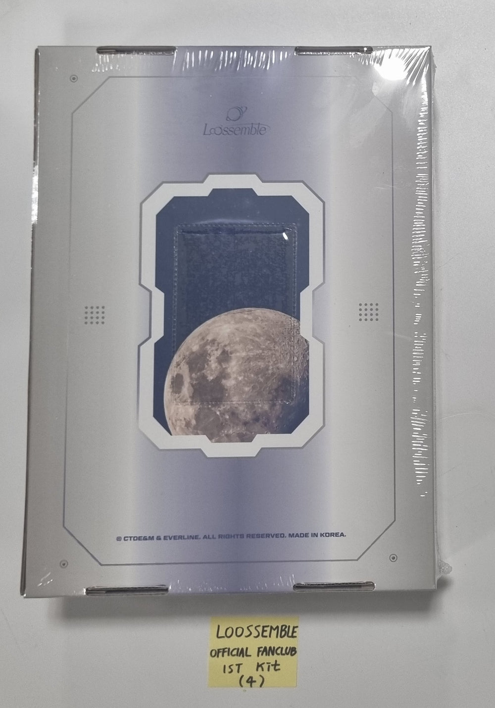 LOOSSEMBLE - Official Fanclub Membership Kit [24.1.10] - HALLYUSUPERSTORE