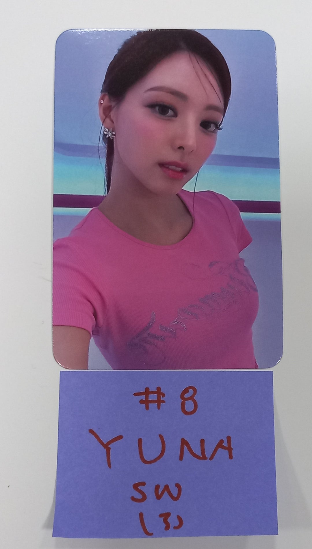 ITZY "BORN TO BE" - Soundwave Fansign Event Photocard [24.1.10] - HALLYUSUPERSTORE