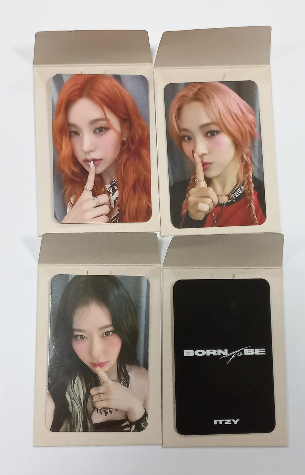 ITZY "BORN TO BE" - JYP Shop Pre-Order Benefit Photocard [24.1.10] - HALLYUSUPERSTORE