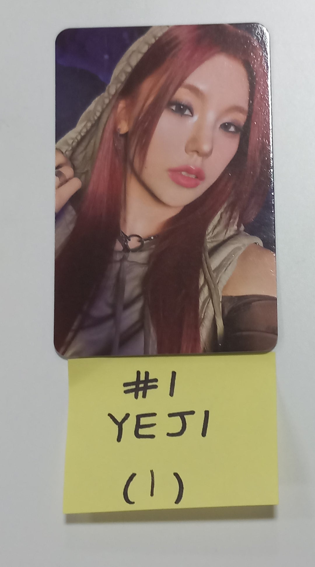 ITZY "BORN TO BE" - Official Photocard, mood film, postcard, mini folding poster [Standard Ver.] [24.1.10] - HALLYUSUPERSTORE