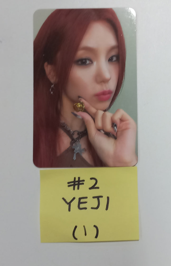 ITZY "BORN TO BE" - Official Photocard, mood film, postcard, mini folding poster [Standard Ver.] [24.1.10] hallyusuperstore19