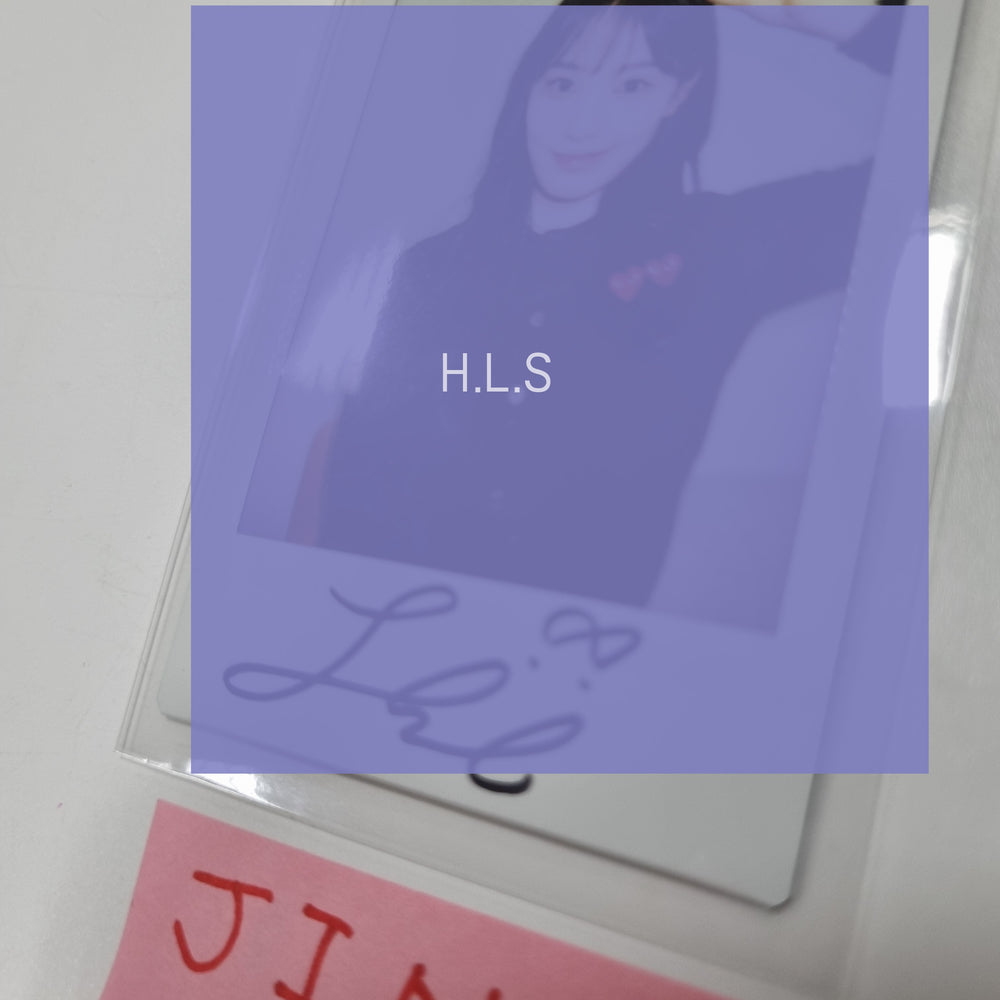 JINI "An Iron Hand In A Velvet Glove" - Hand Autographed(Signed) Polaroid [24.1.11] - HALLYUSUPERSTORE