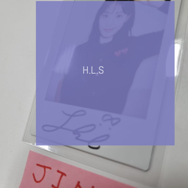 JINI "An Iron Hand In A Velvet Glove" - Hand Autographed(Signed) Polaroid [24.1.11] - HALLYUSUPERSTORE