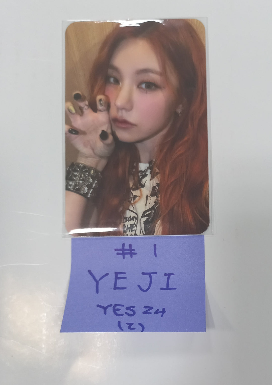 ITZY "BORN TO BE" - Yes24 Pre-Order Benefit Photocard [24.1.12] - HALLYUSUPERSTORE