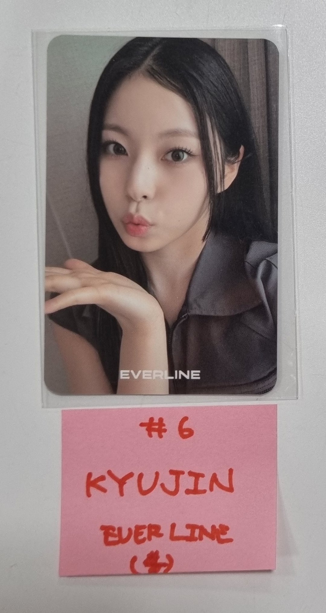 NMIXX "Fe3O4: BREAK" - NMIXX X EVERLINE POP-UP STORE Signing Event Photocard [24.1.16] - HALLYUSUPERSTORE