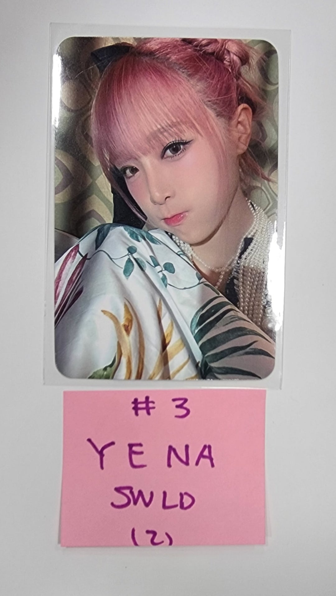 YENA "Good Morning" - Soundwave POP-UP Cafe Luckydraw Event Photocard [24.1.16] - HALLYUSUPERSTORE
