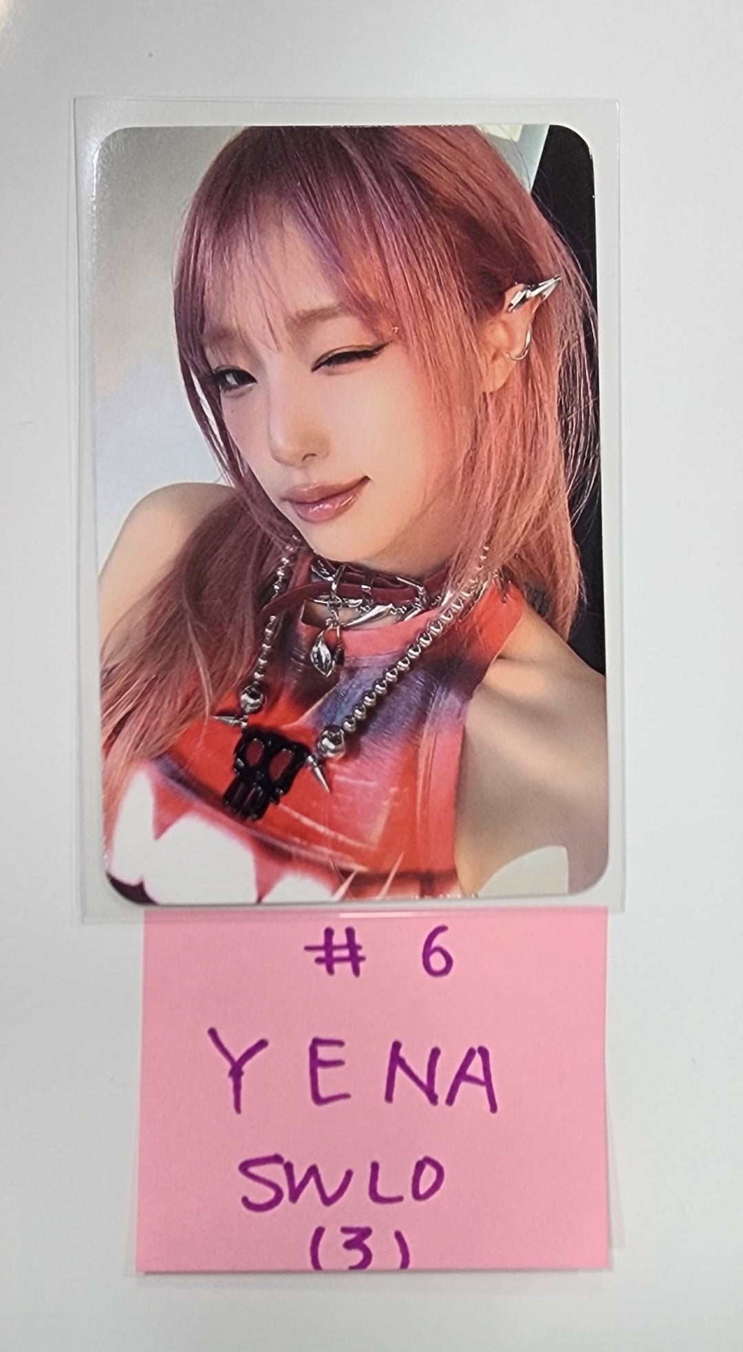 YENA "Good Morning" - Soundwave POP-UP Cafe Luckydraw Event Photocard [24.1.16] - HALLYUSUPERSTORE