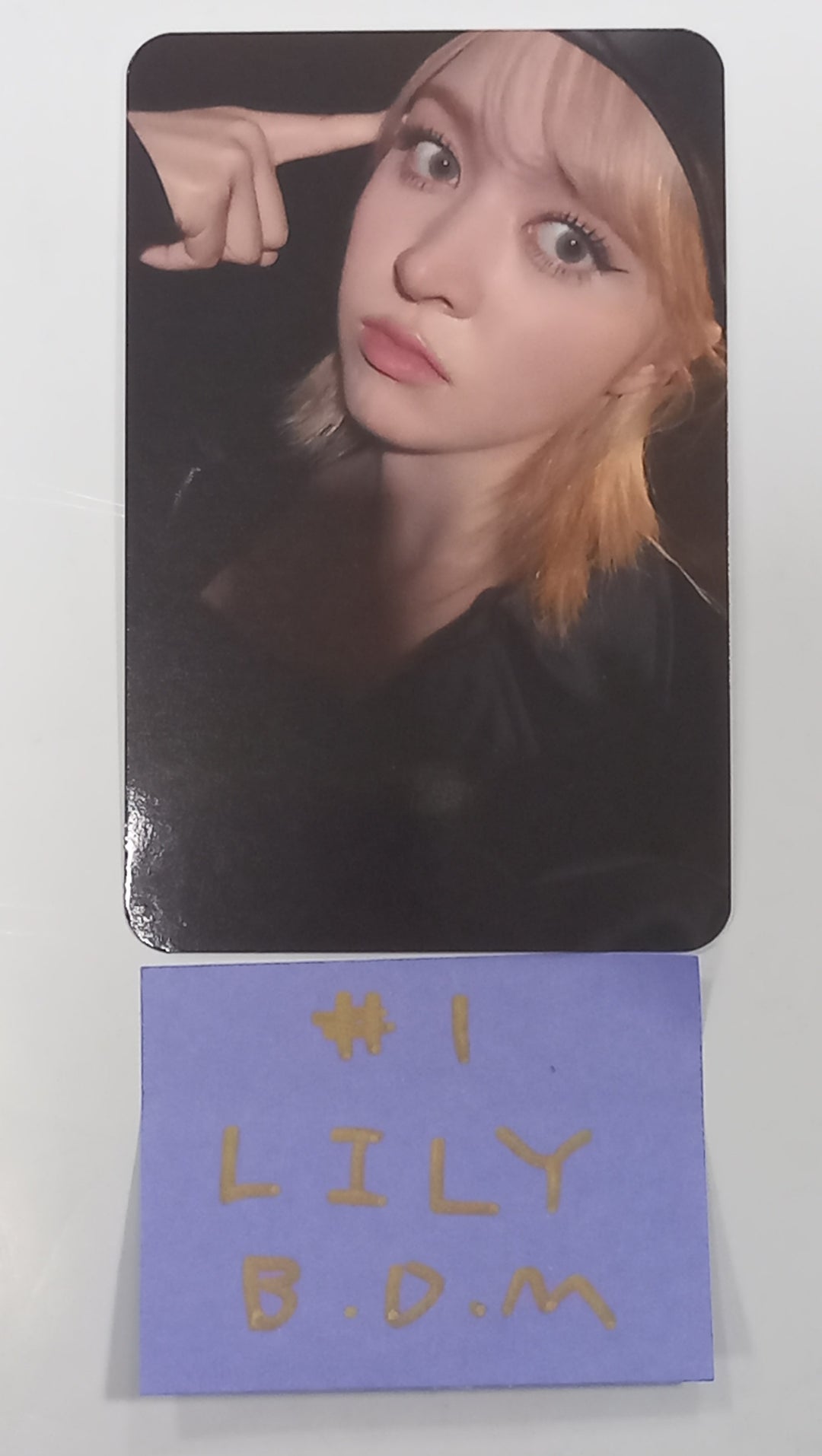 NMIXX "Fe3O4: BREAK" - Blue Dream Media Pre-Order Benefit Photocard [24.1.17] - HALLYUSUPERSTORE