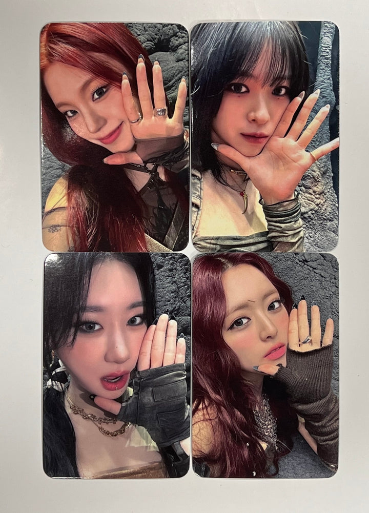 ITZY "BORN TO BE" - Music Plant Pre-Order Benefit Photocard [24.1.17] - HALLYUSUPERSTORE