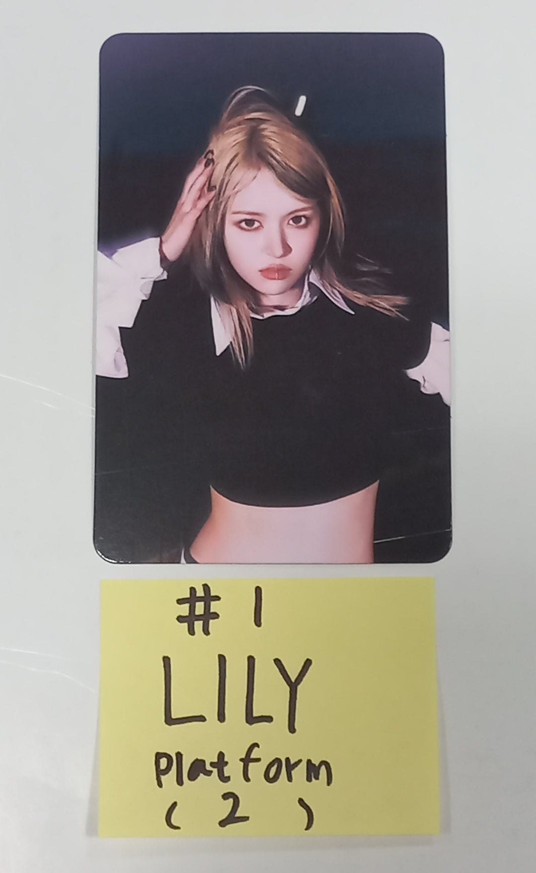 NMIXX "Fe3O4: BREAK" - Official Photocard [Platform Ver] (1) [24.1.17] - HALLYUSUPERSTORE