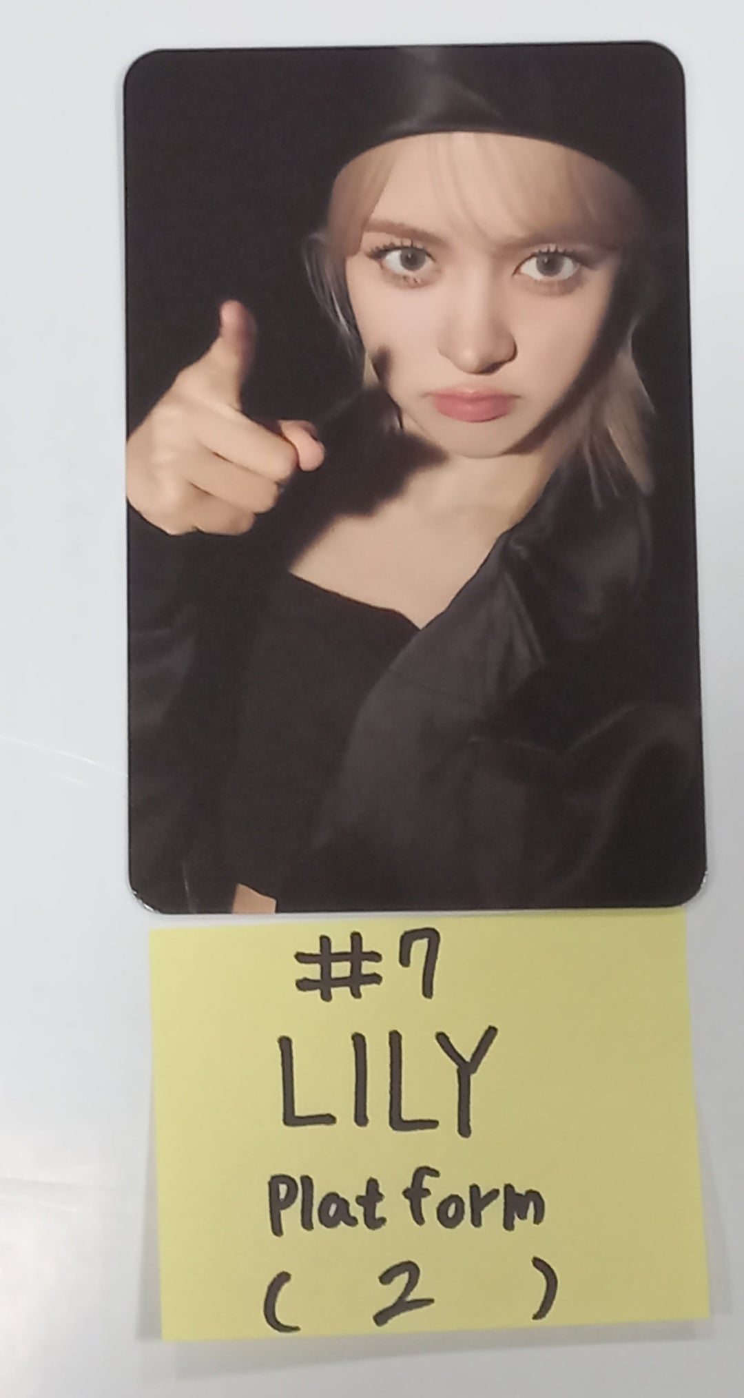 NMIXX "Fe3O4: BREAK" - Official Photocard [Platform Ver] (1) [24.1.17] - HALLYUSUPERSTORE