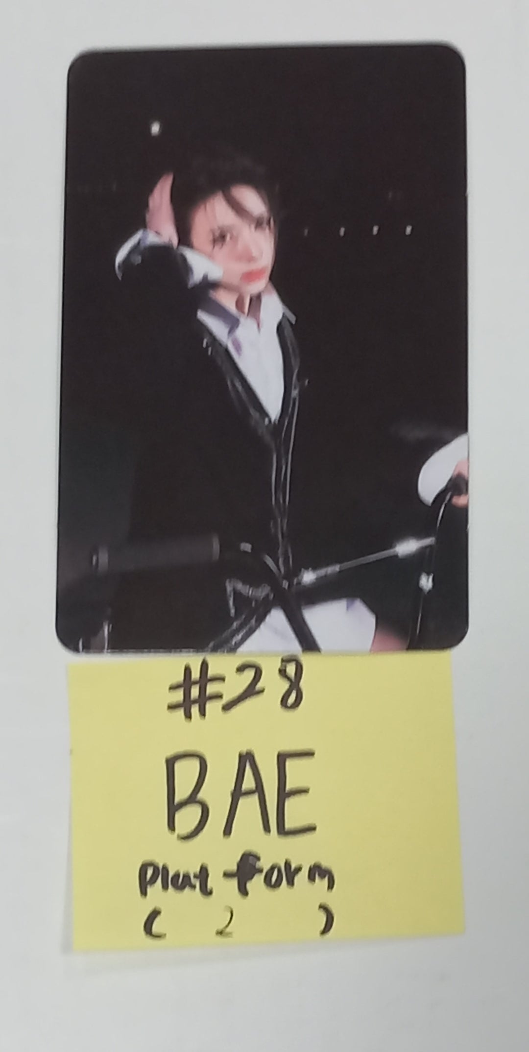 NMIXX "Fe3O4: BREAK" - Official Photocard [Platform Ver] (2) [24.1.17] - HALLYUSUPERSTORE