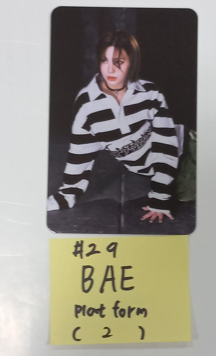 NMIXX "Fe3O4: BREAK" - Official Photocard [Platform Ver] (2) [24.1.17] - HALLYUSUPERSTORE