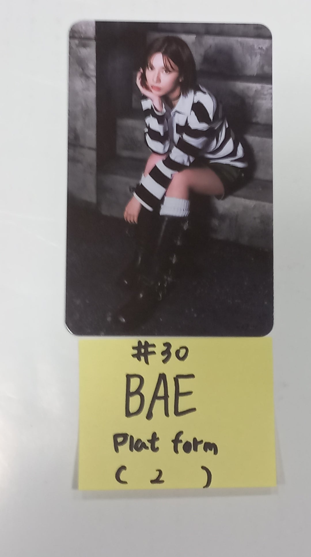 NMIXX "Fe3O4: BREAK" - Official Photocard [Platform Ver] (2) [24.1.17] - HALLYUSUPERSTORE
