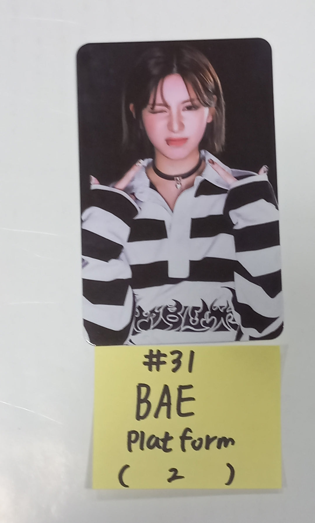 NMIXX "Fe3O4: BREAK" - Official Photocard [Platform Ver] (2) [24.1.17] - HALLYUSUPERSTORE