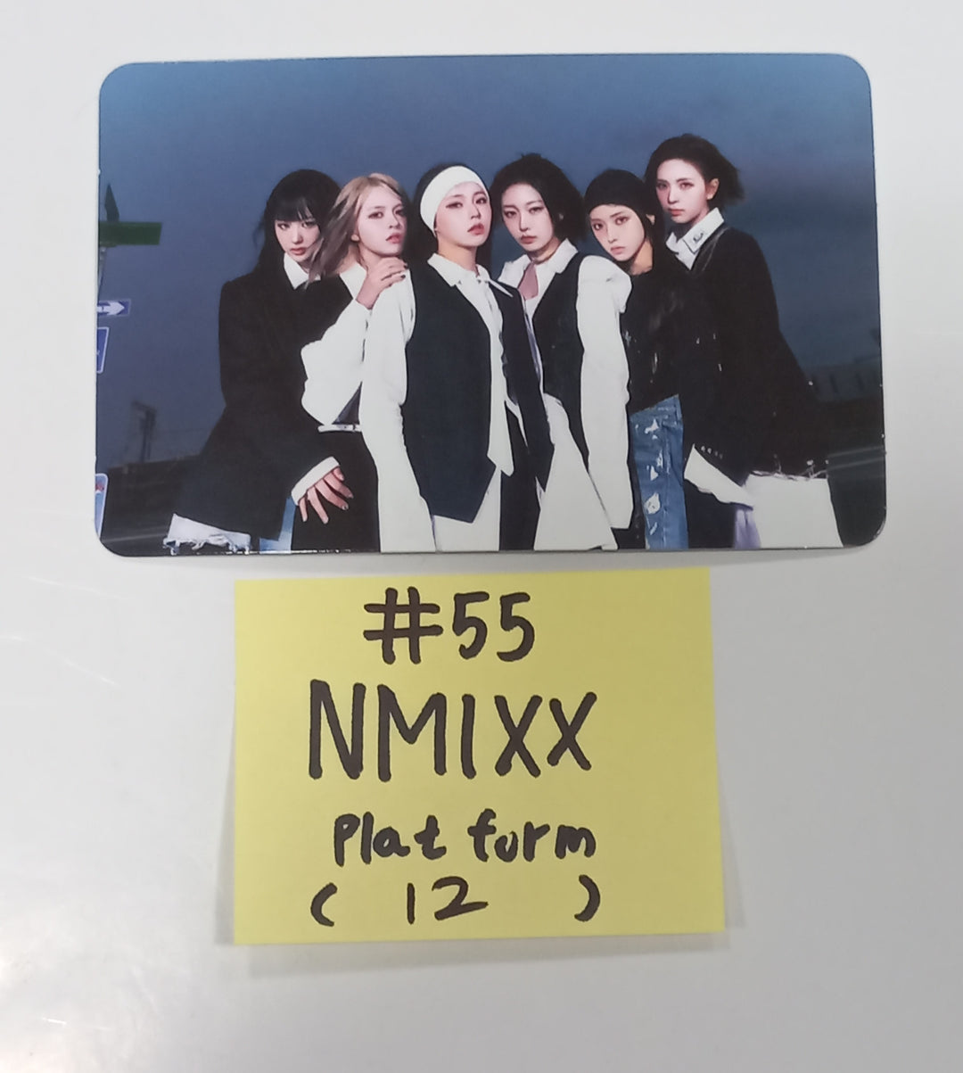 NMIXX "Fe3O4: BREAK" - Official Photocard [Platform Ver] (2) [24.1.17] - HALLYUSUPERSTORE