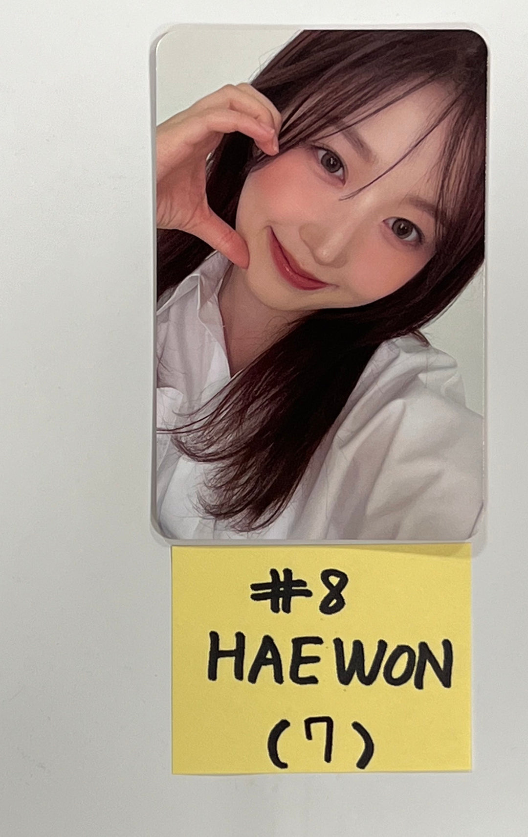 NMIXX "Fe3O4: BREAK" - Official Photocard, Postcard [24.1.17] - HALLYUSUPERSTORE