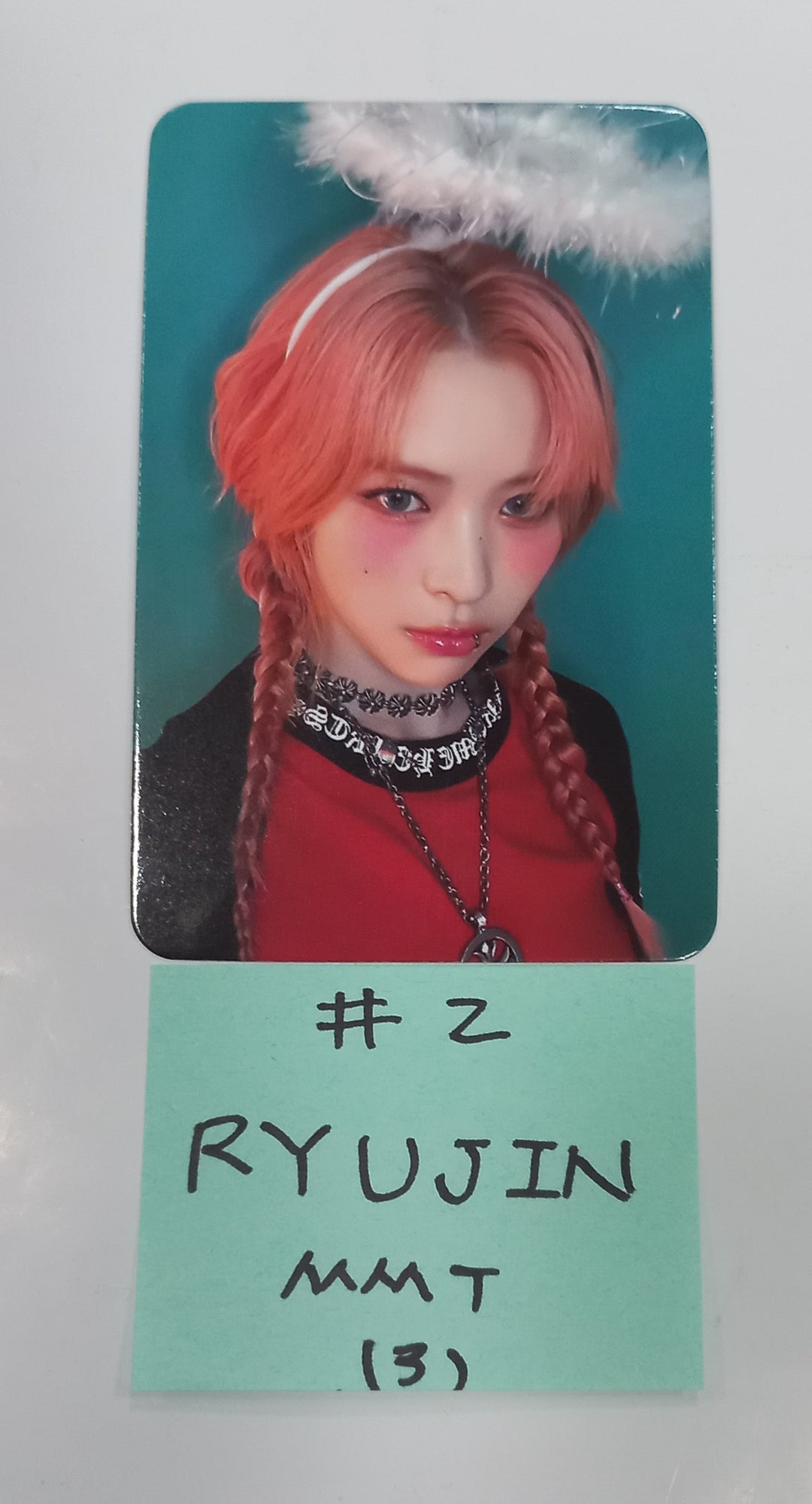 ITZY "BORN TO BE" - MMT Pre-Order Benefit Photocard [24.1.18] - HALLYUSUPERSTORE