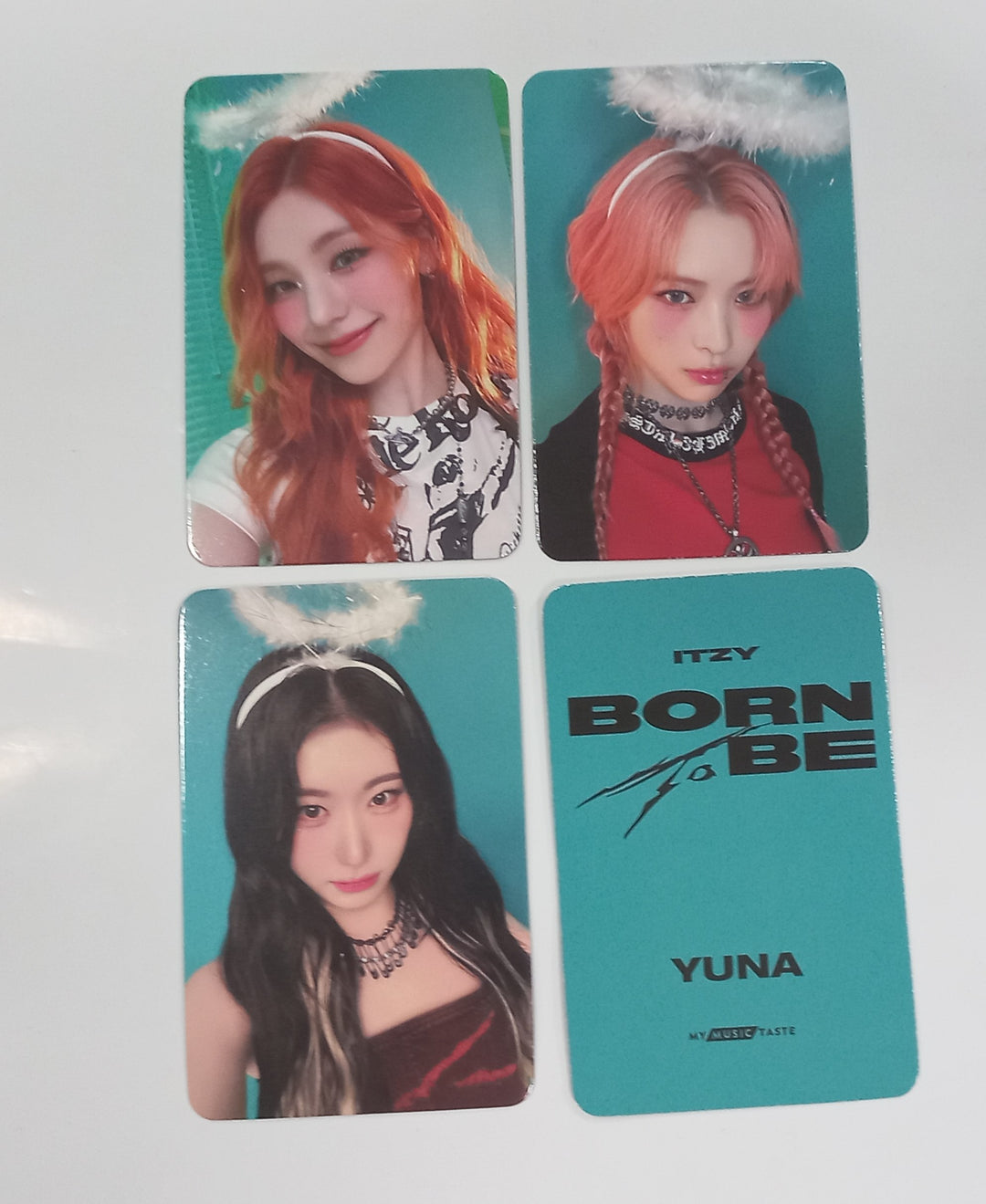 ITZY "BORN TO BE" - MMT Pre-Order Benefit Photocard [24.1.18] - HALLYUSUPERSTORE