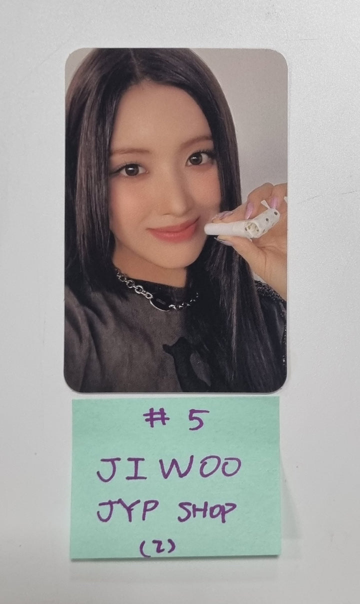 NMIXX "Fe3O4: BREAK" - JYP Shop Pre-Order Benefit Photocard [24.1.18] (Restocked 1/19) - HALLYUSUPERSTORE