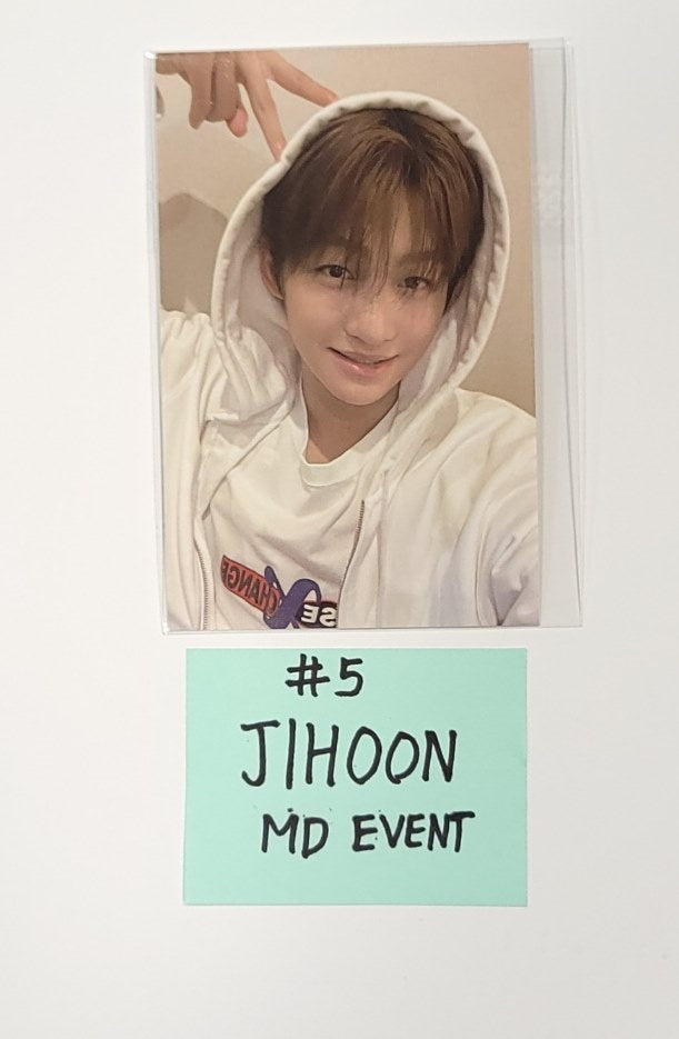 TWS "TWS : THE MUSEUM VISITOR" - POP-UP THE HYUNDAI SEOUL MD Event Photocard [24.1.18] - HALLYUSUPERSTORE