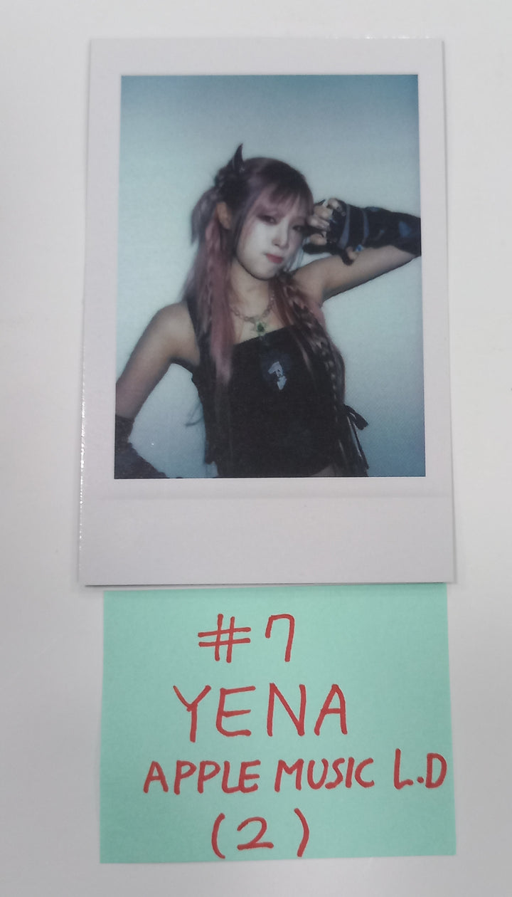 YENA "Good Morning" - Apple Music Lucky Draw Event Photocard, Polaroid Type Phtoocard [24.1.18] - HALLYUSUPERSTORE