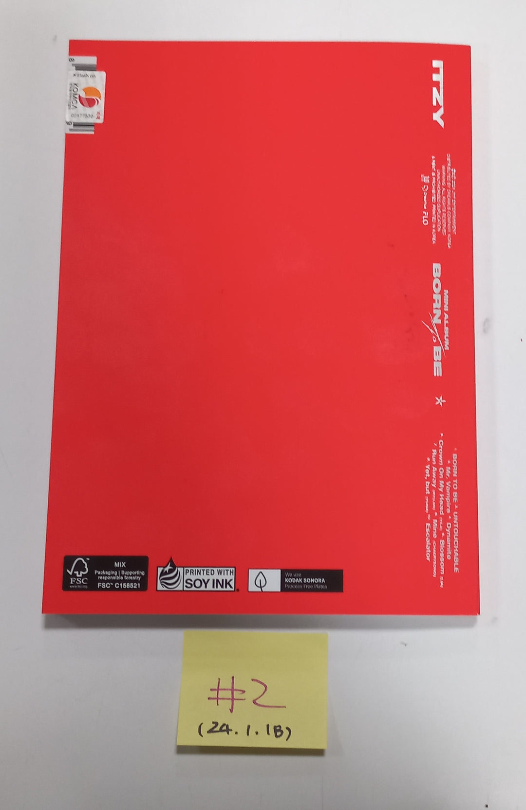 ITZY "BORN TO BE" - Hand Autographed(Signed) Promo Album [24.1.18] - HALLYUSUPERSTORE