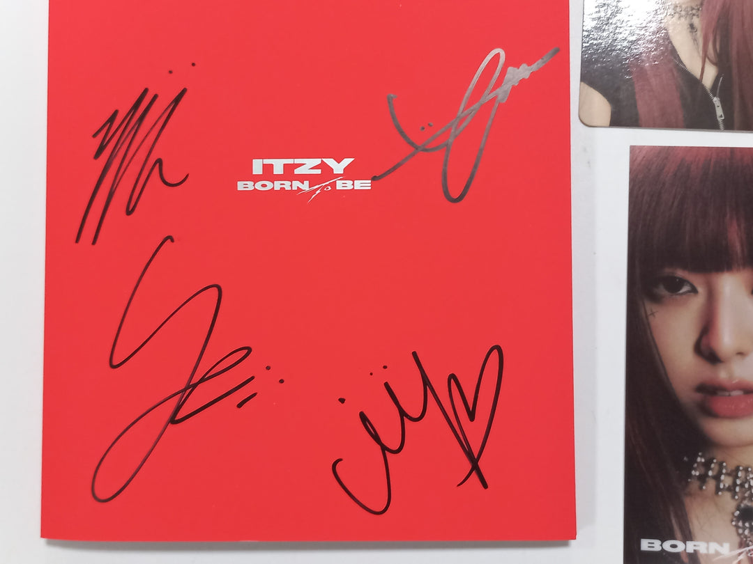 ITZY "BORN TO BE" - Hand Autographed(Signed) Promo Album [24.1.18] - HALLYUSUPERSTORE