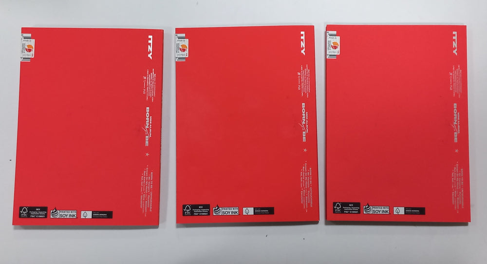 ITZY "BORN TO BE" - Hand Autographed(Signed) Promo Album [24.1.18] - HALLYUSUPERSTORE