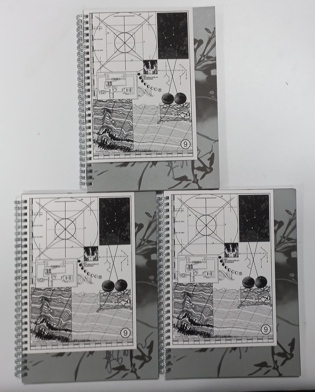 TVXQ! "20&2" - Hand Autographed(Signed) Promo Album [24.1.18] (Restocked 1/19) - HALLYUSUPERSTORE