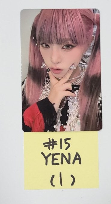 YENA "Good Morning" - Official Photocard [24.1.18] - HALLYUSUPERSTORE