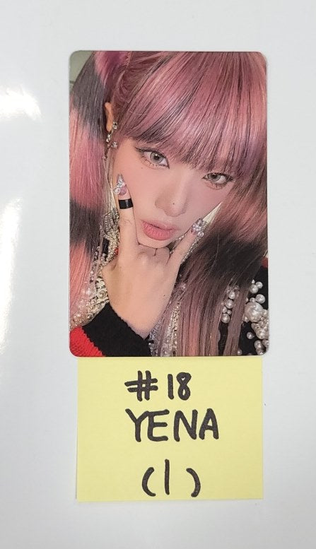 YENA "Good Morning" - Official Photocard [24.1.18] - HALLYUSUPERSTORE