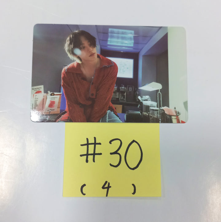 Dino (of Seventeen) - "Wait" Official Trading Photocard [24.1.19] - HALLYUSUPERSTORE