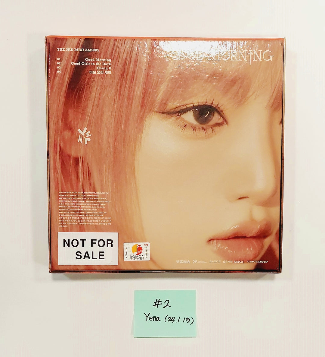 Yena 3rd Mini "Good Morning" - Hand Autographed(Signed) Promo Album [24.1.19] - HALLYUSUPERSTORE