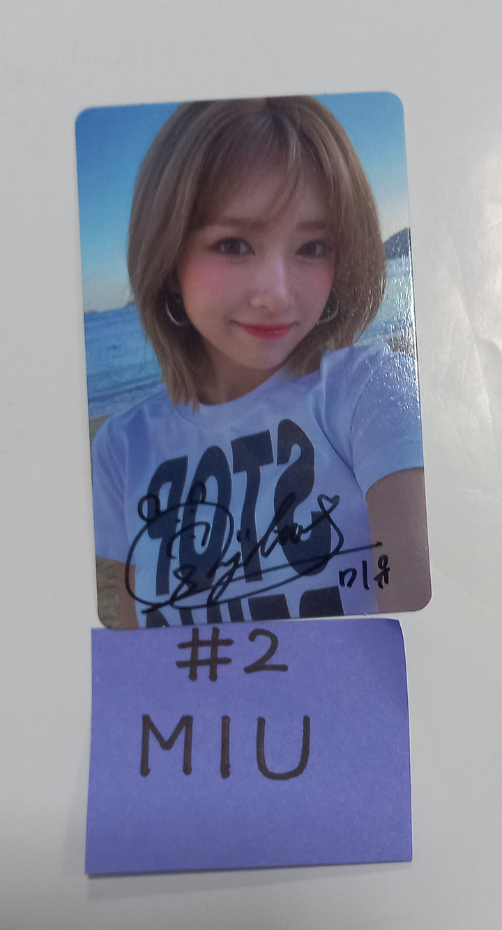 LIMELIGHT "Last Dance" - Hand Autographed(Signed) Photocard [Nemo Ver.] [24.1.22] - HALLYUSUPERSTORE