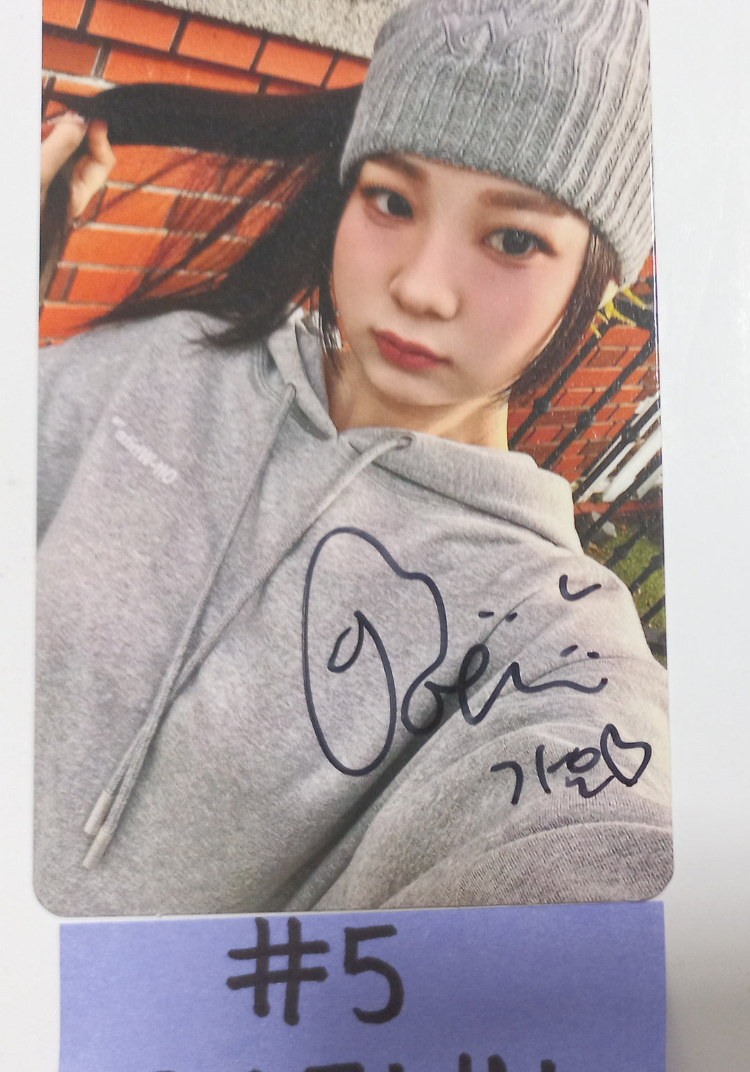LIMELIGHT "Last Dance" - Hand Autographed(Signed) Photocard [Nemo Ver.] [24.1.22] - HALLYUSUPERSTORE