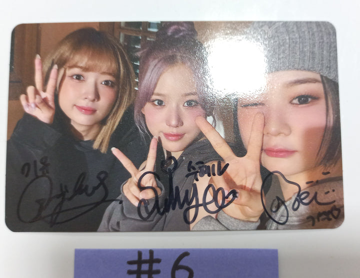 LIMELIGHT "Last Dance" - Hand Autographed(Signed) Photocard [Nemo Ver.] [24.1.22] - HALLYUSUPERSTORE