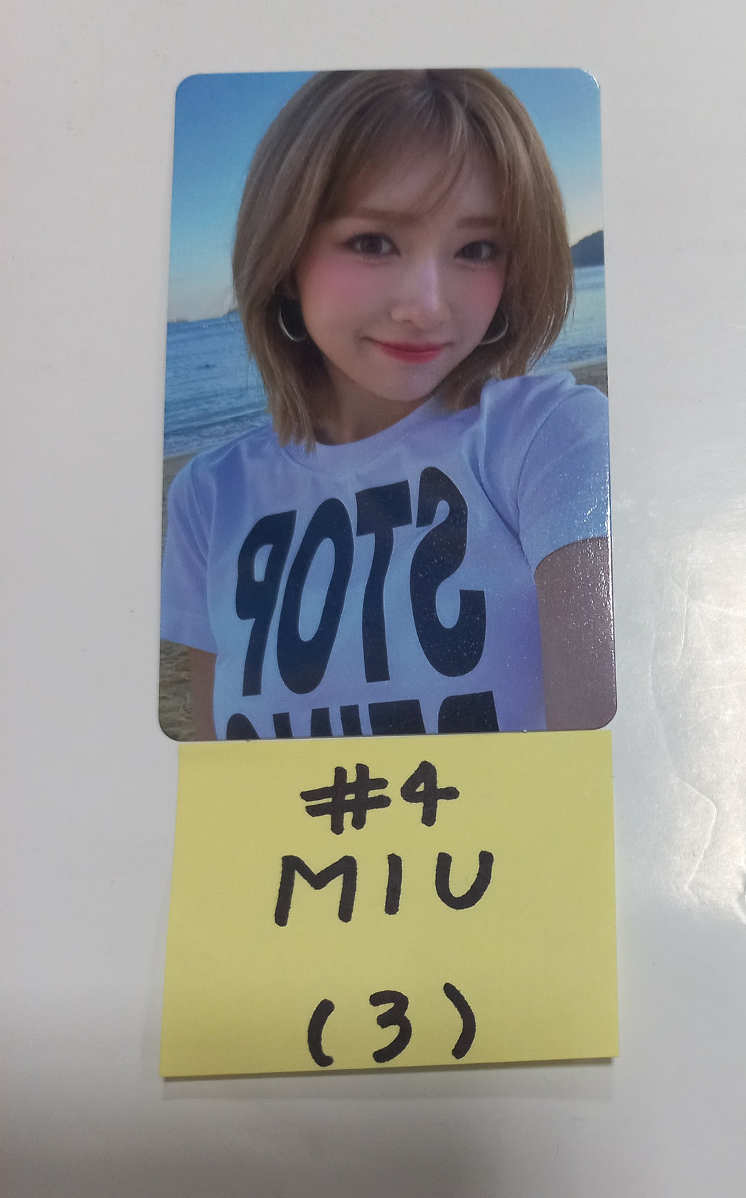 LIMELIGHT "Last Dance" - Official Photocard, Sticker [Nemo Ver.] [24.1.22] - HALLYUSUPERSTORE