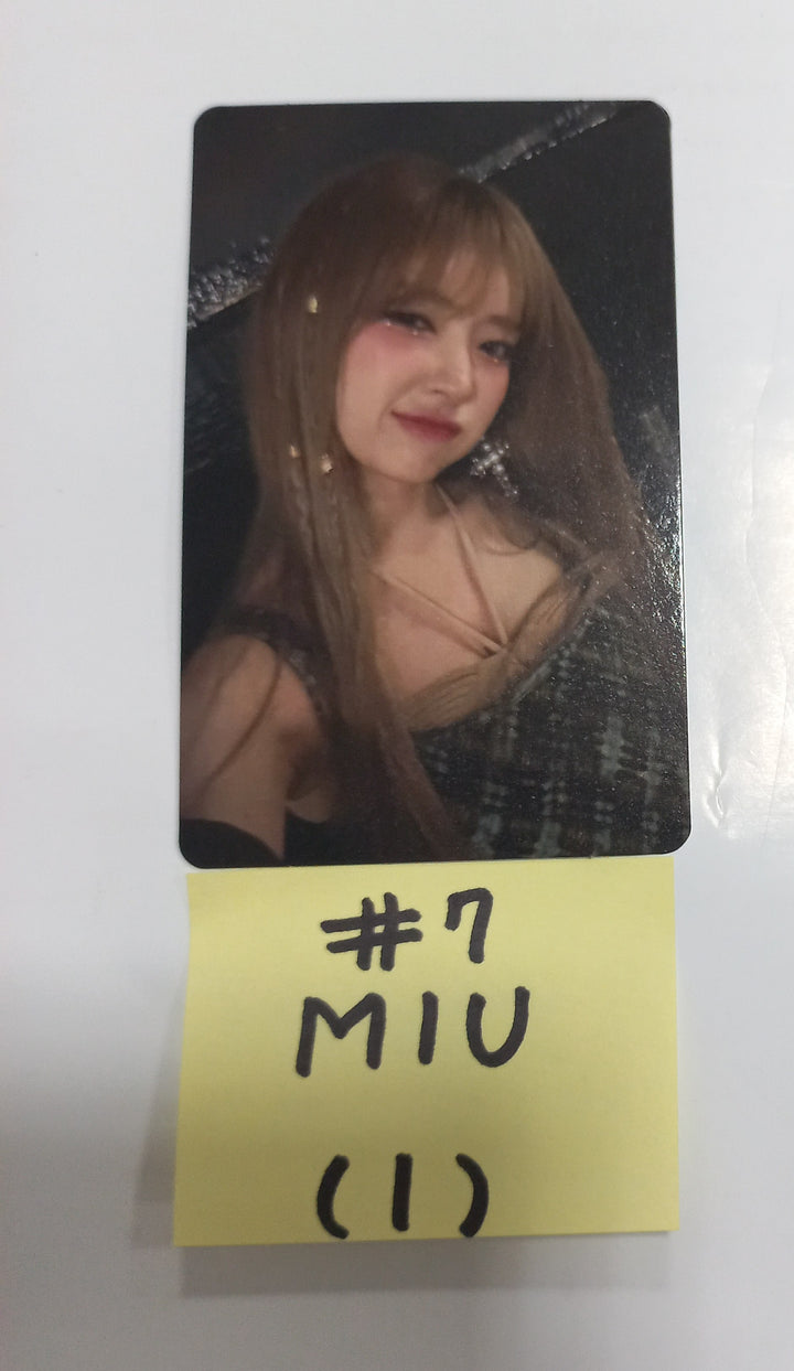 LIMELIGHT "Last Dance" - Official Photocard, Sticker [Nemo Ver.] [24.1.22] - HALLYUSUPERSTORE