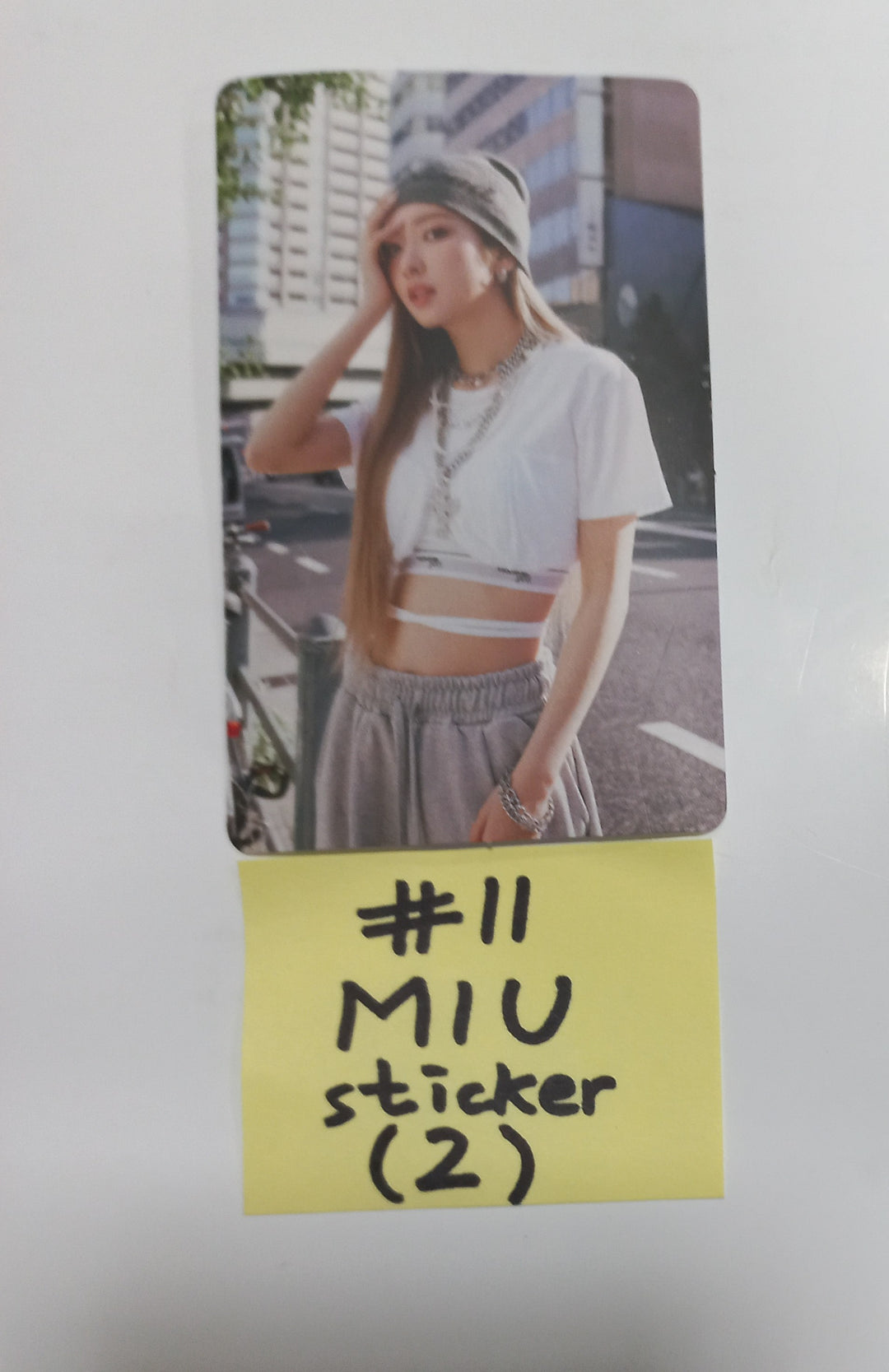 LIMELIGHT "Last Dance" - Official Photocard, Sticker [Nemo Ver.] [24.1.22] - HALLYUSUPERSTORE