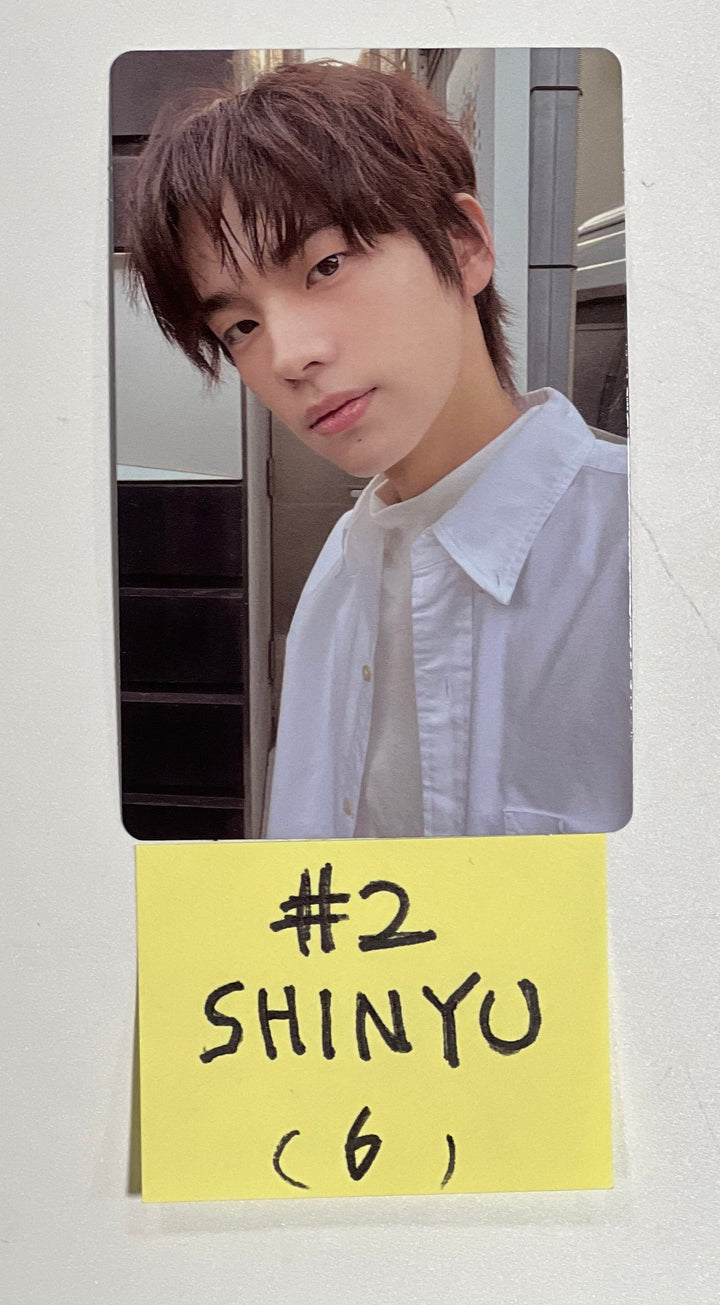 TWS 1st Mini "Sparkling Blue" - Official Photocard [24.1.24] - HALLYUSUPERSTORE