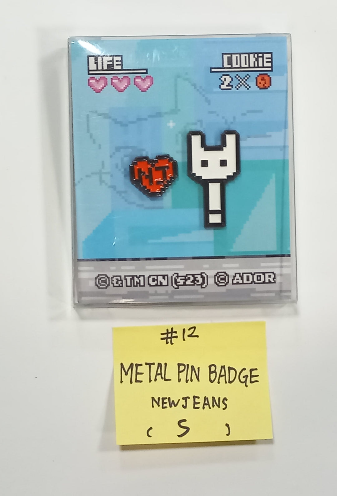 New Jeans - New Jeans x Line Friends Pop-Up Store Official MD [Acrylic Magnetic, Pin Badge, Photo Holder Keyring, Mouse Pad, Plastic File] [24.1.24] - HALLYUSUPERSTORE