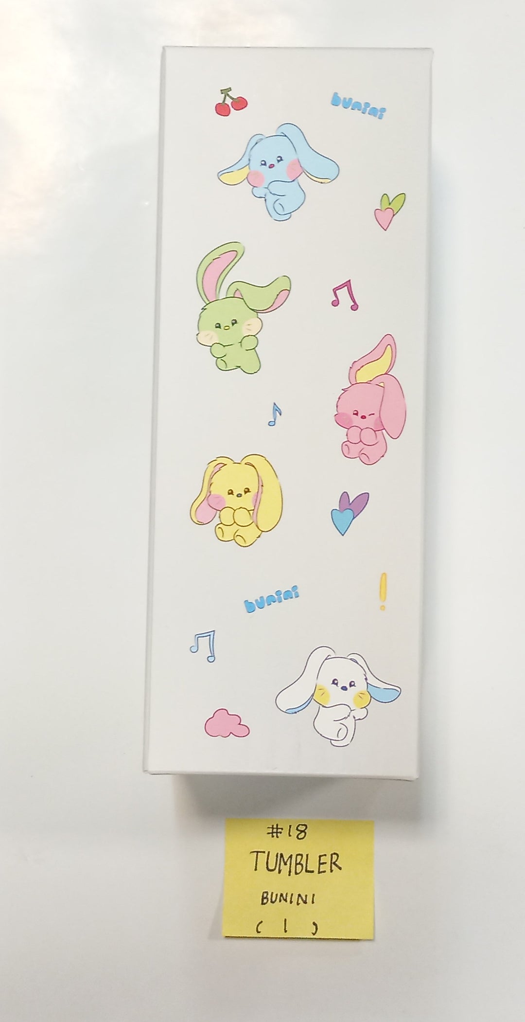 New Jeans - New Jeans x Line Friends Pop-Up Store Official MD [Acrylic Magnetic, Pin Badge, Photo Holder Keyring, Mouse Pad, Plastic File] [24.1.24] - HALLYUSUPERSTORE