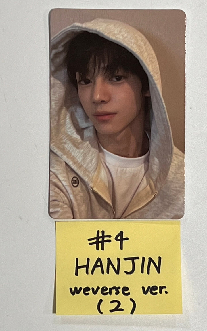 TWS 1st Mini "Sparkling Blue" - Official Photocard [Weverse Ver.] [24.1.24] - HALLYUSUPERSTORE