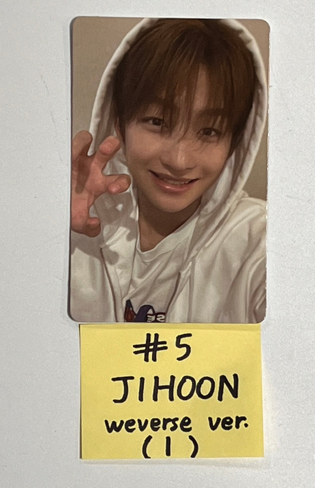 TWS 1st Mini "Sparkling Blue" - Official Photocard [Weverse Ver.] [24.1.24] - HALLYUSUPERSTORE