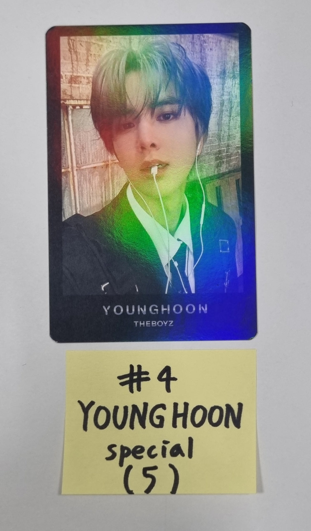THE BOYZ "WORLD TOUR : ZENERATION ENCORE" - Official Trading Photocard (1) [24.1.25] - HALLYUSUPERSTORE