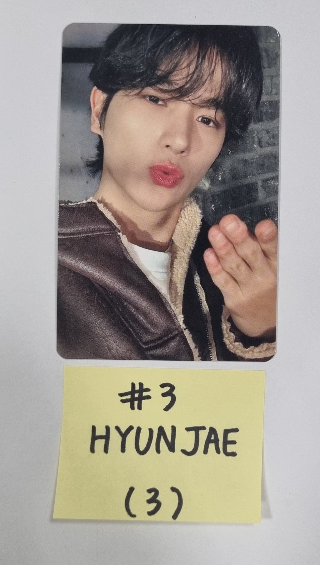 THE BOYZ "WORLD TOUR : ZENERATION ENCORE" - Official Trading Photocard (1) [24.1.25] - HALLYUSUPERSTORE