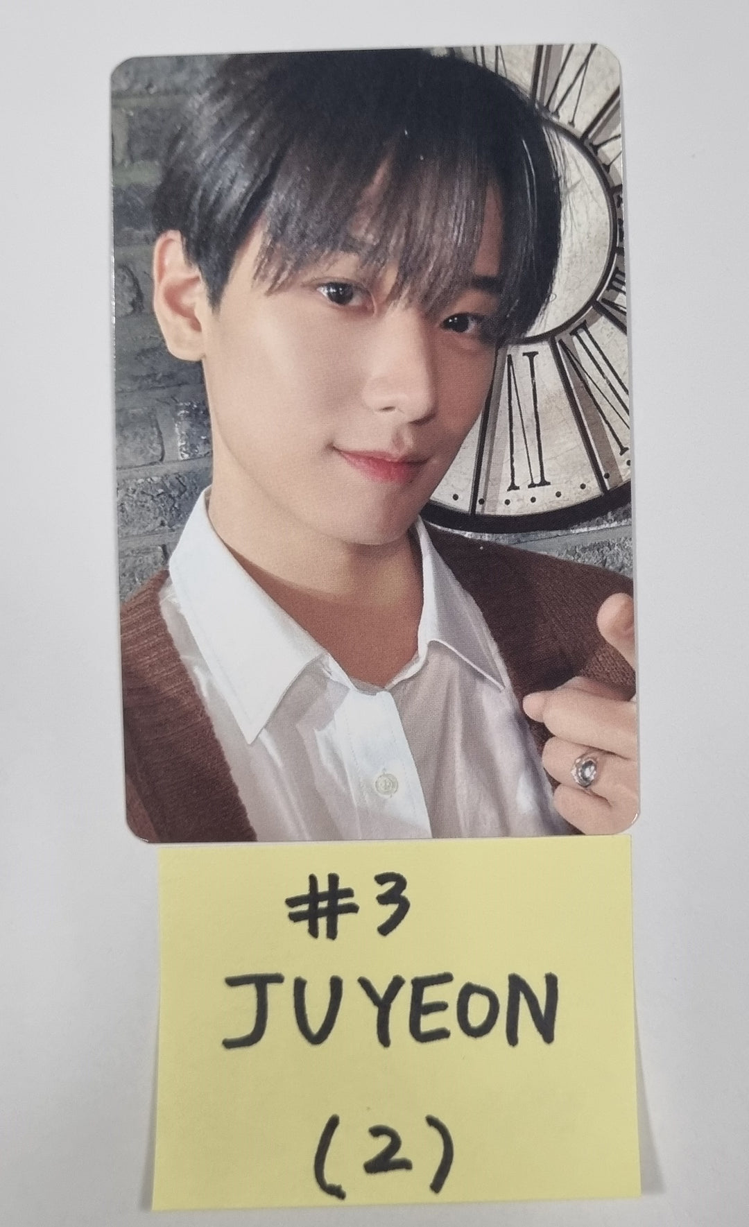 THE BOYZ "WORLD TOUR : ZENERATION ENCORE" - Official Trading Photocard (1) [24.1.25] - HALLYUSUPERSTORE
