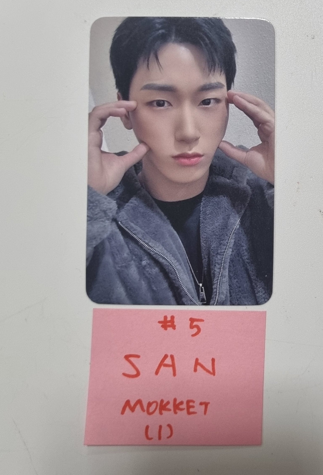 Ateez - "The World Ep.Fin : Will" Mokket Shop Fansign Event Photocard Round 2 [24.1.26] - HALLYUSUPERSTORE