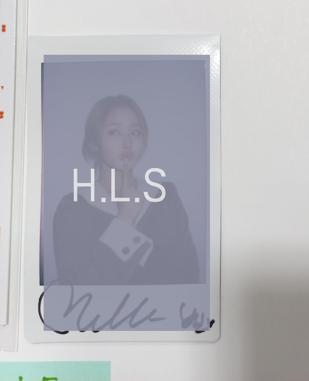 BELLE (Of KISS OF LIFE) "Born to be XX" - Hand Autographed(Signed) Polaroid & 4 Cut Photo [24.1.29] - HALLYUSUPERSTORE